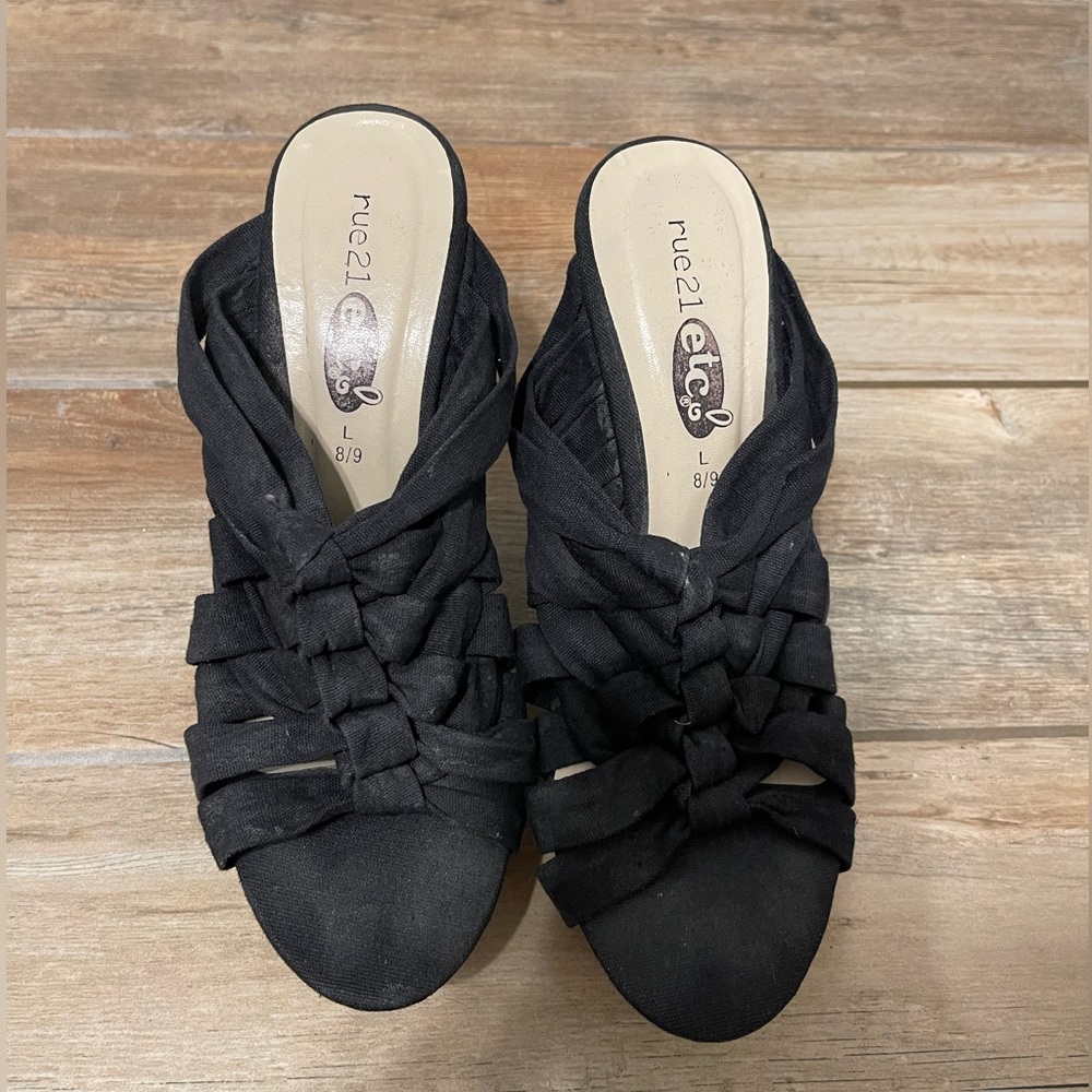 Open Toed Wedge